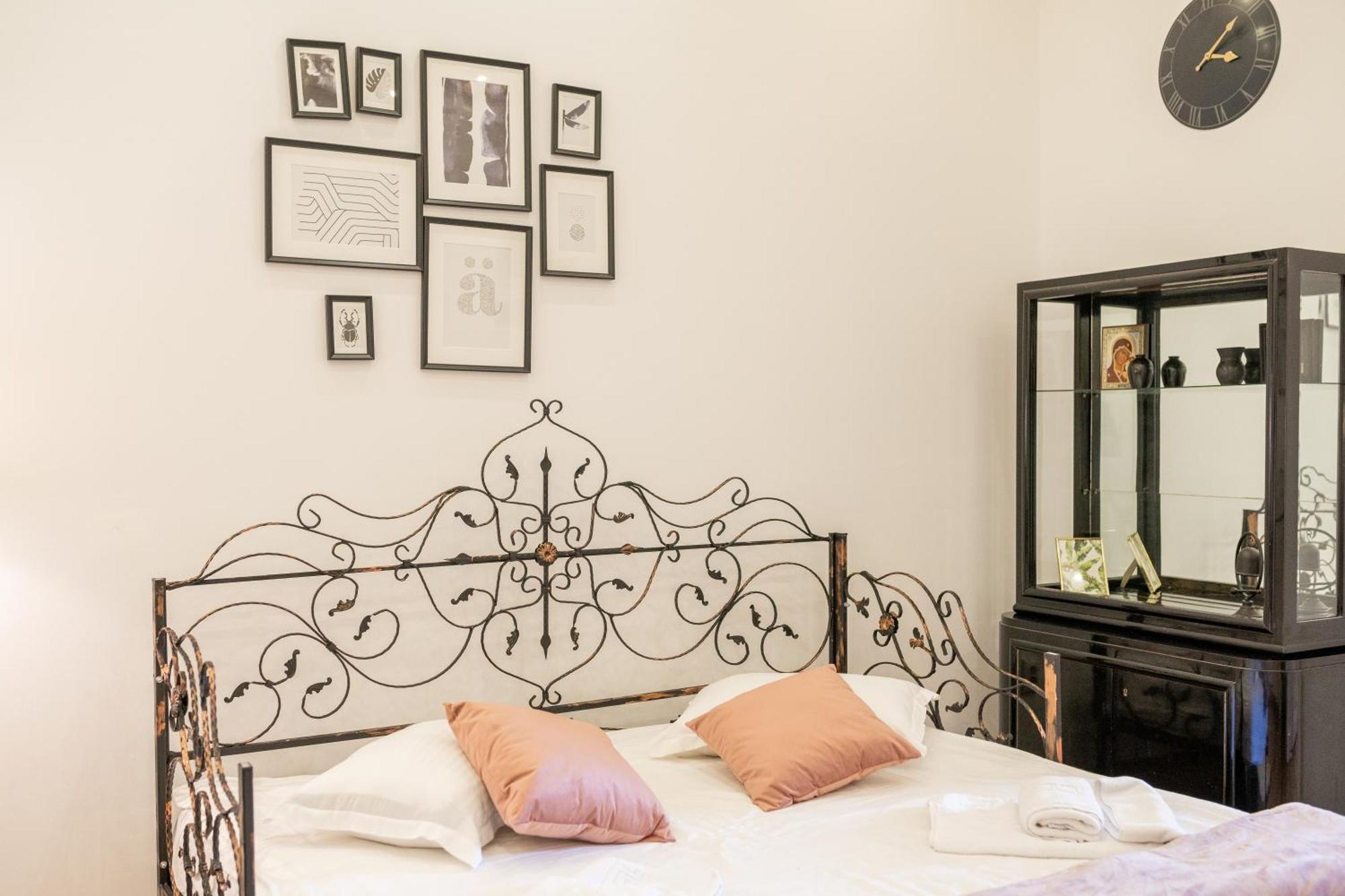 Cozy Spacious 5 Star Accommodation In The Heart Of Historic Center Cluj-Napoca Ngoại thất bức ảnh