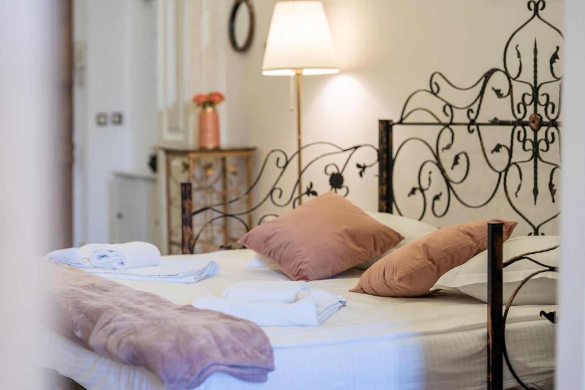 Cozy Spacious 5 Star Accommodation In The Heart Of Historic Center Cluj-Napoca Ngoại thất bức ảnh
