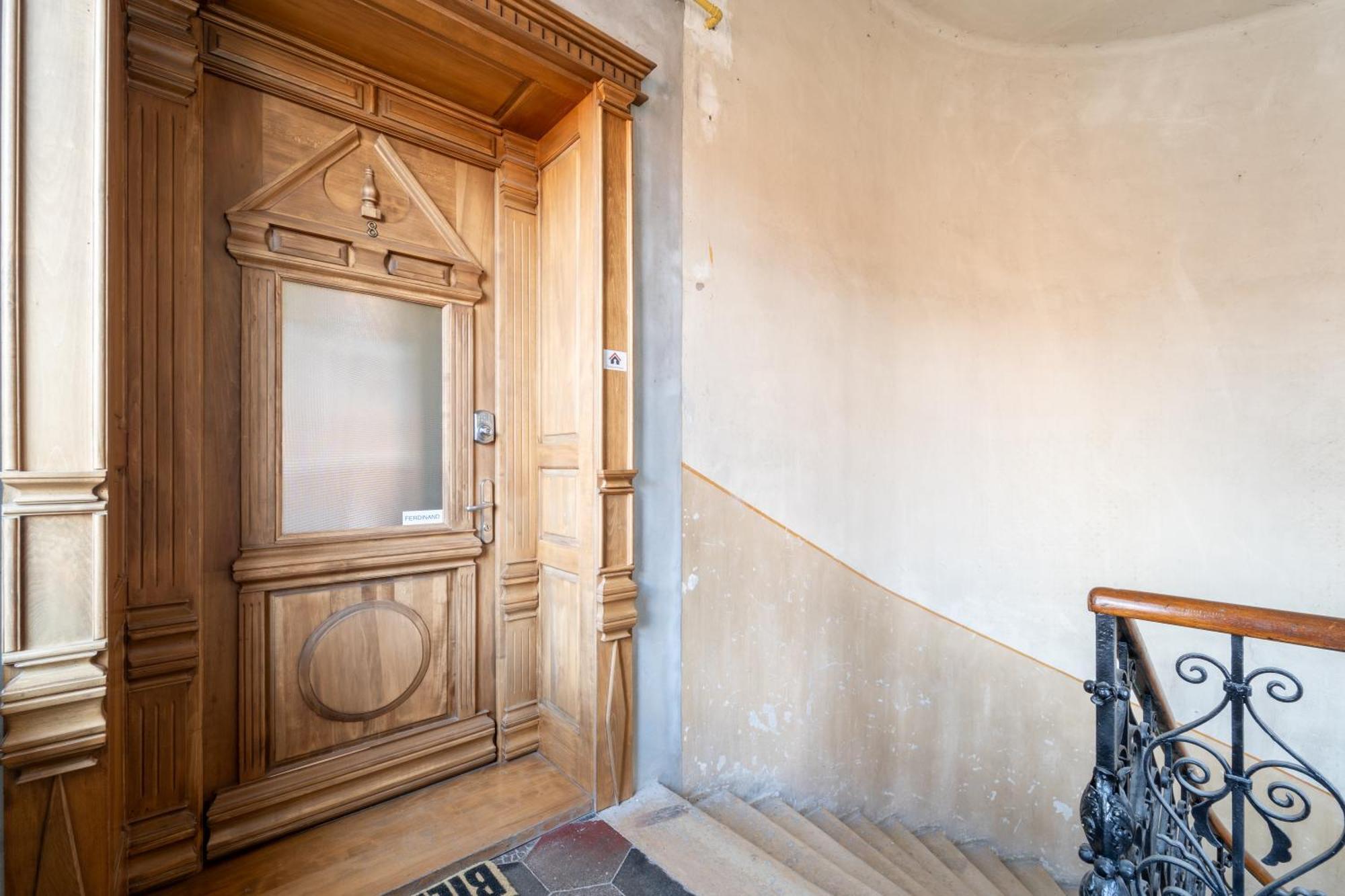 Cozy Spacious 5 Star Accommodation In The Heart Of Historic Center Cluj-Napoca Ngoại thất bức ảnh